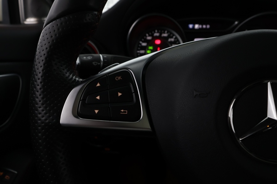 Mercedes-Benz CLA vaihtoauto