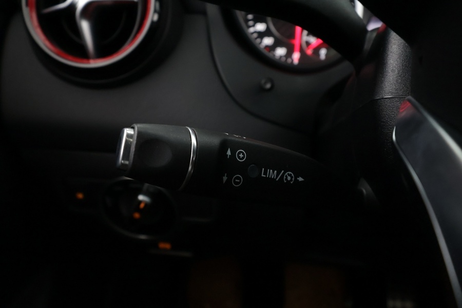 Mercedes-Benz CLA vaihtoauto