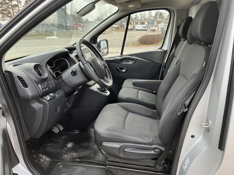 Renault Trafic vaihtoauto