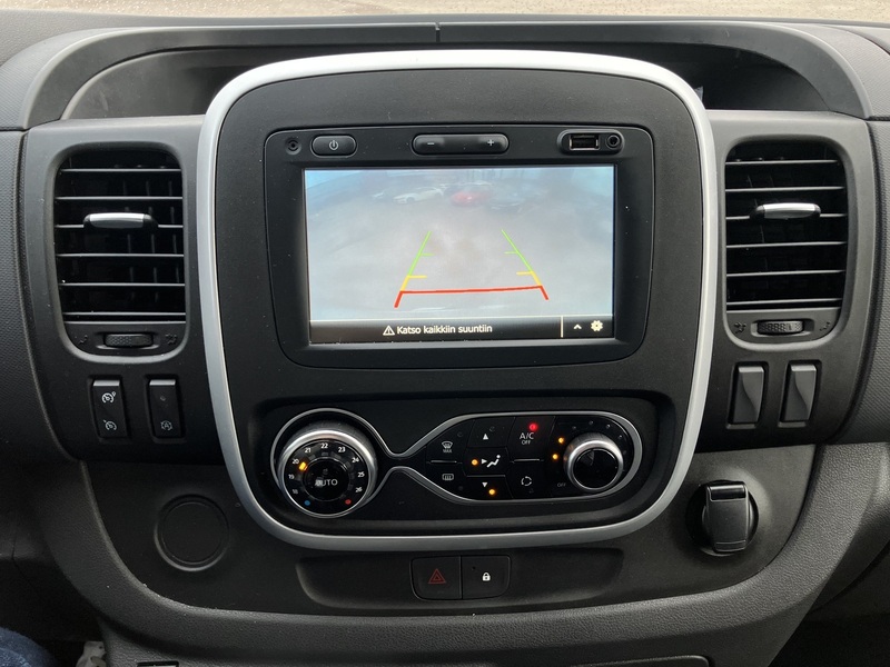 Renault Trafic vaihtoauto