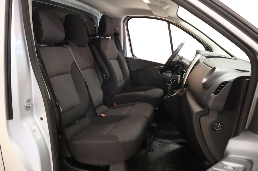 Renault Trafic vaihtoauto