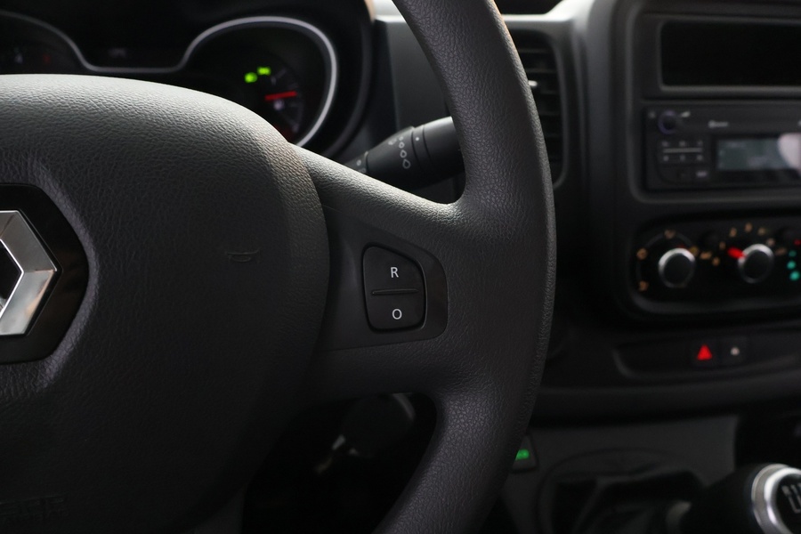 Renault Trafic vaihtoauto