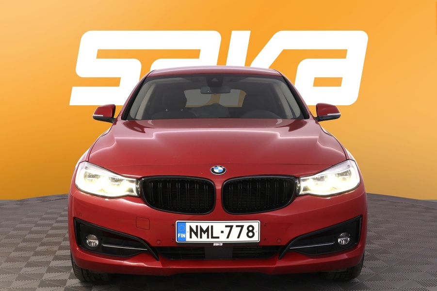 BMW 320 vaihtoauto