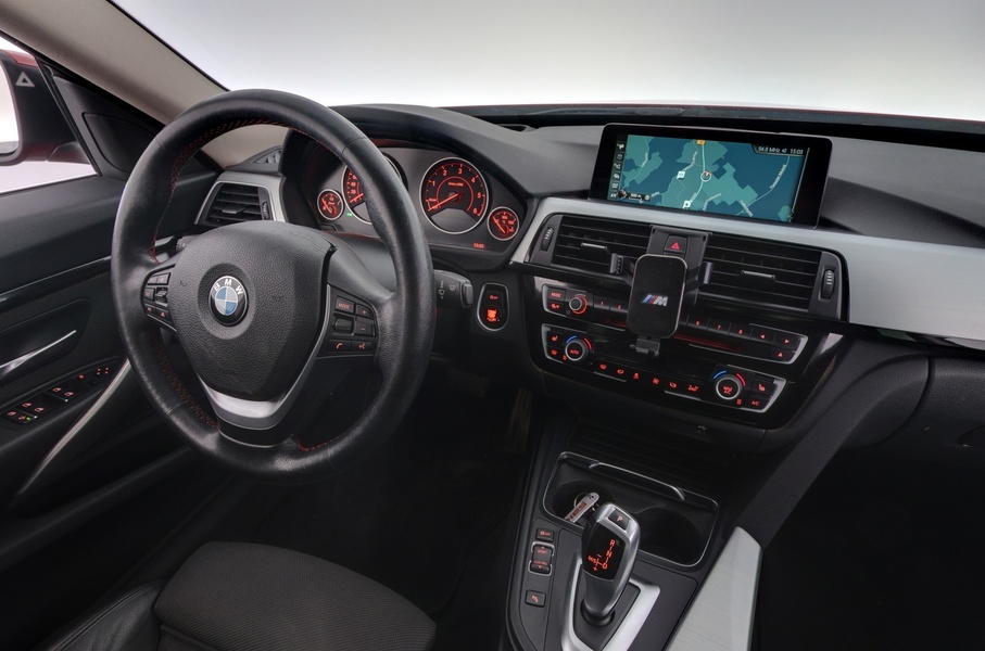 BMW 320 vaihtoauto