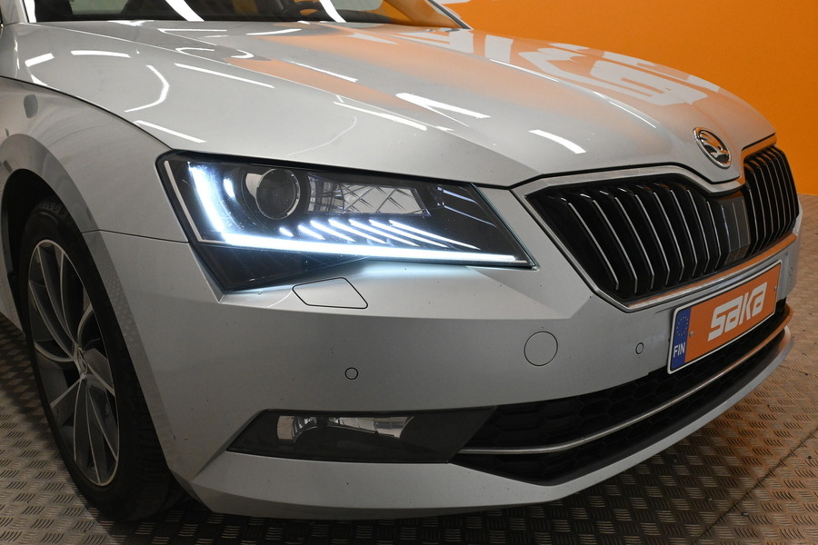 Skoda Superb vaihtoauto