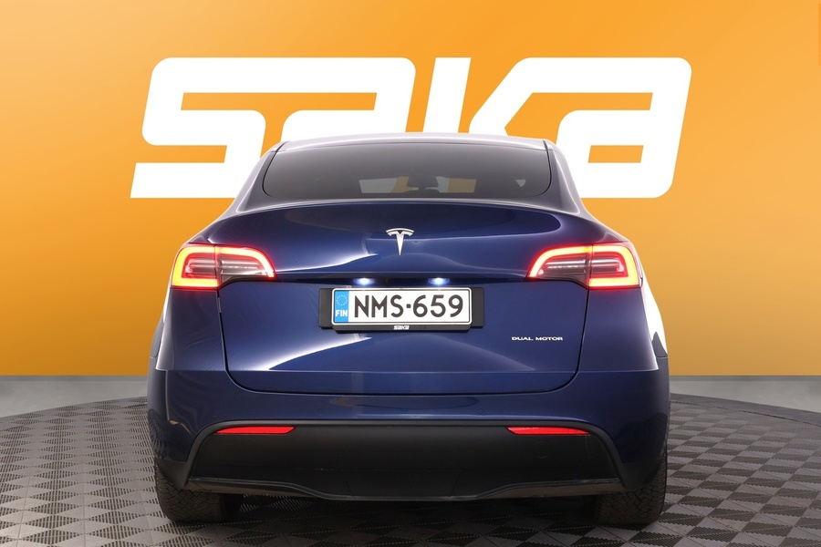 Tesla Model Y vaihtoauto