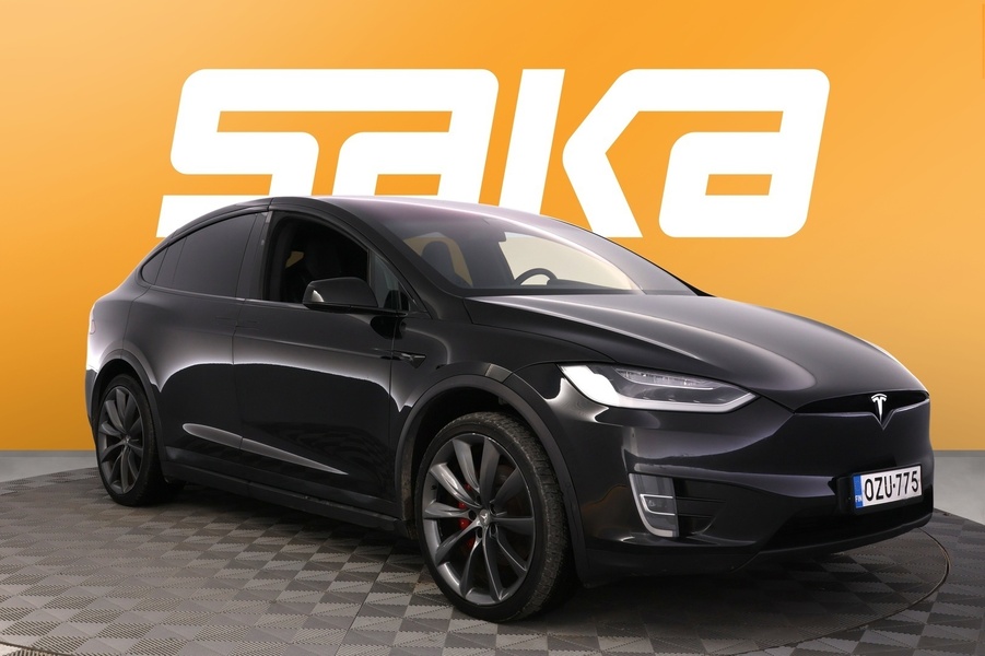 Tesla Model X vaihtoauto