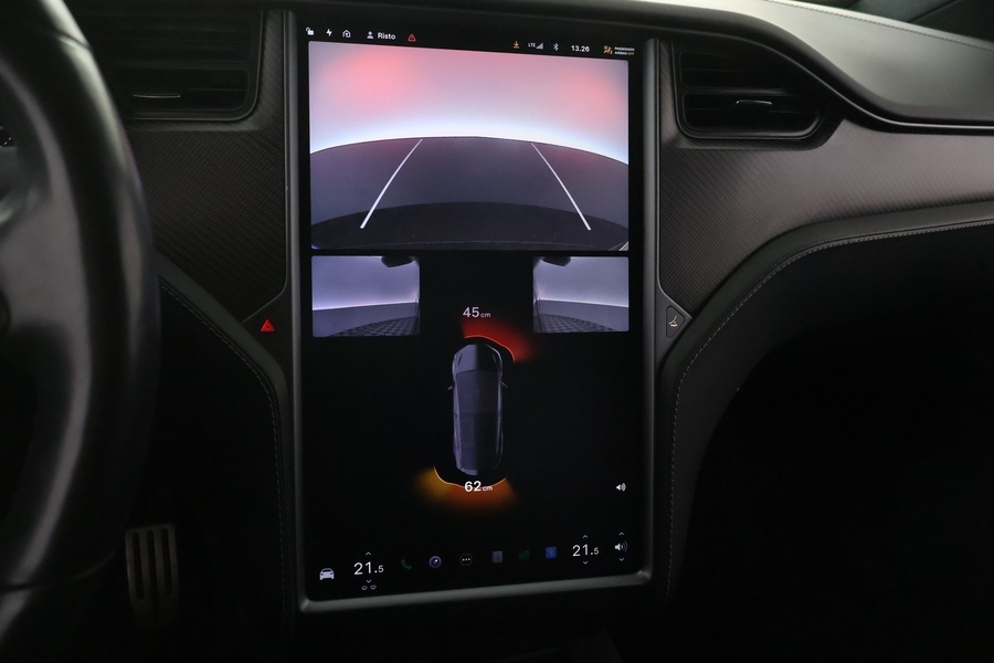 Tesla Model X vaihtoauto