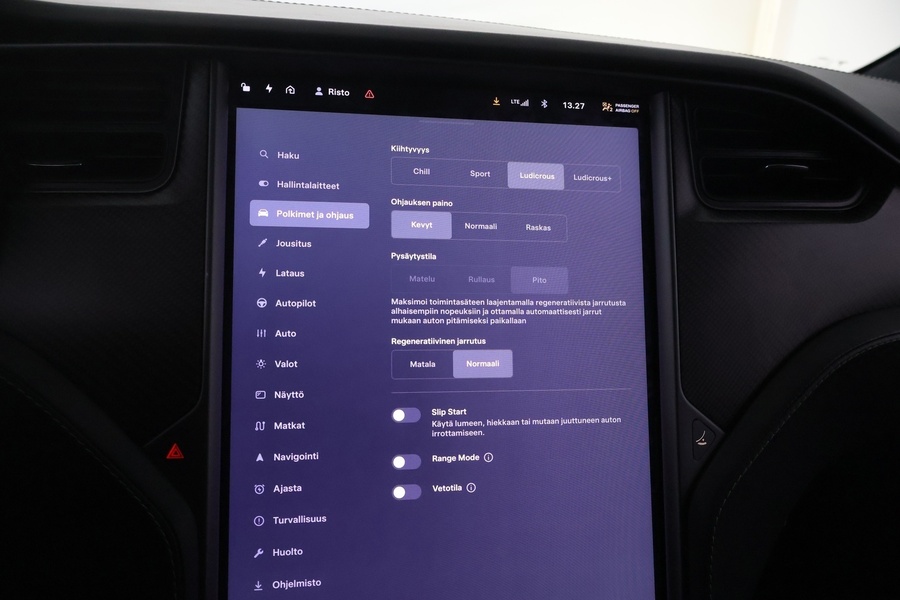 Tesla Model X vaihtoauto