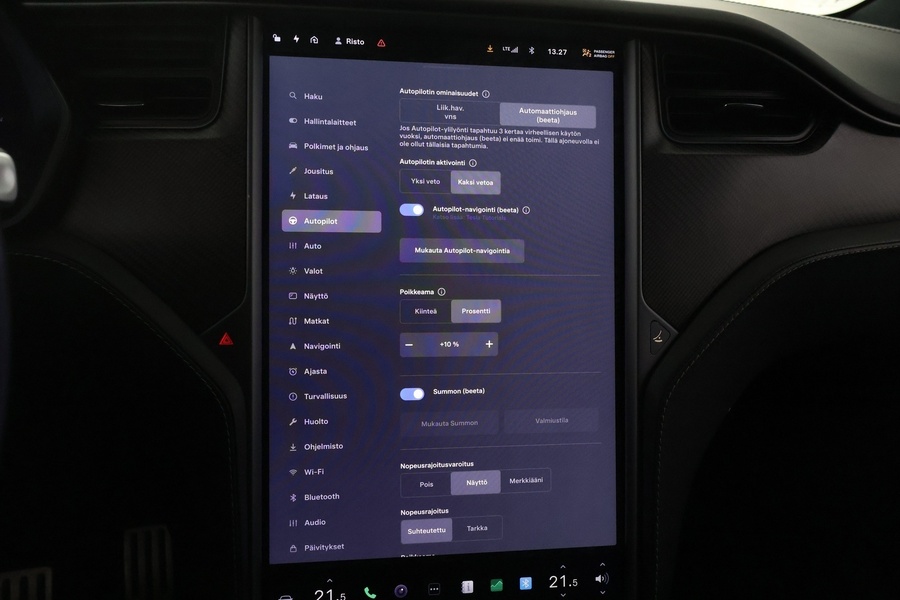 Tesla Model X vaihtoauto