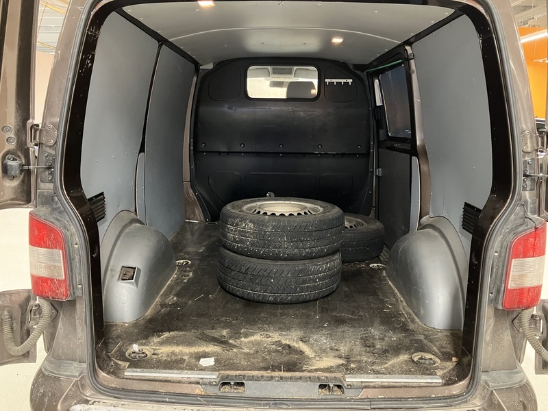 Volkswagen Transporter vaihtoauto