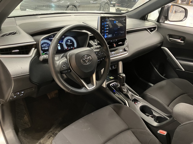 Toyota Corolla Cross vaihtoauto