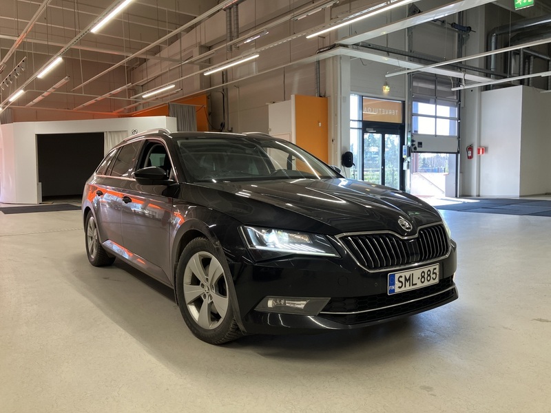 Skoda Superb vaihtoauto