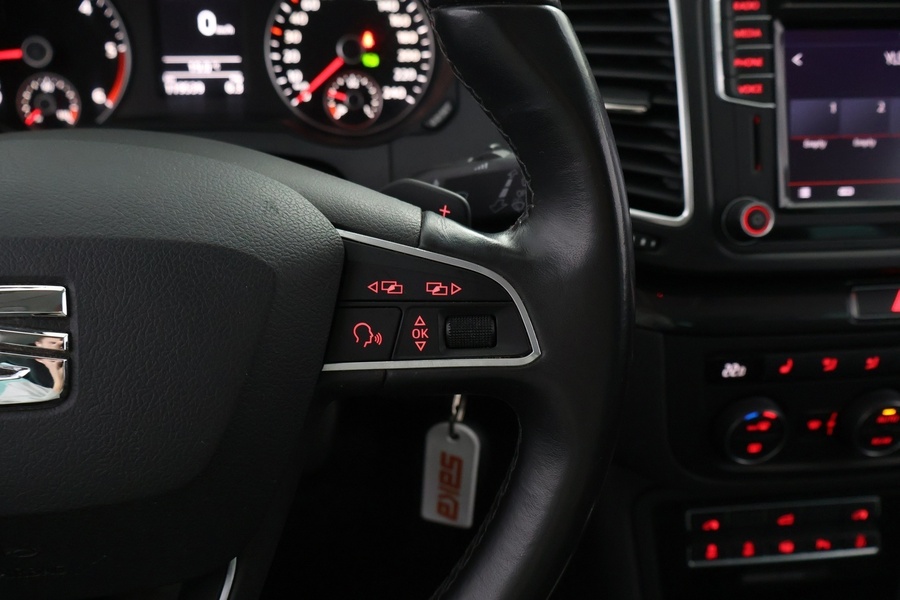 SEAT Alhambra vaihtoauto