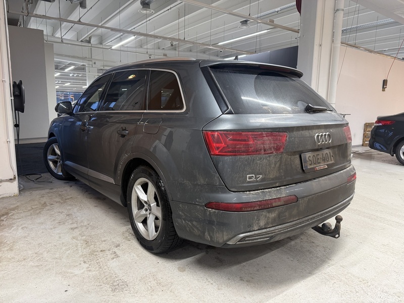 Audi Q7 vaihtoauto