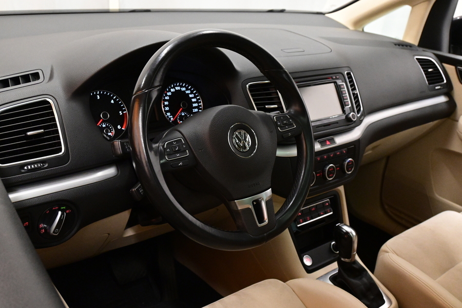 Volkswagen Sharan vaihtoauto