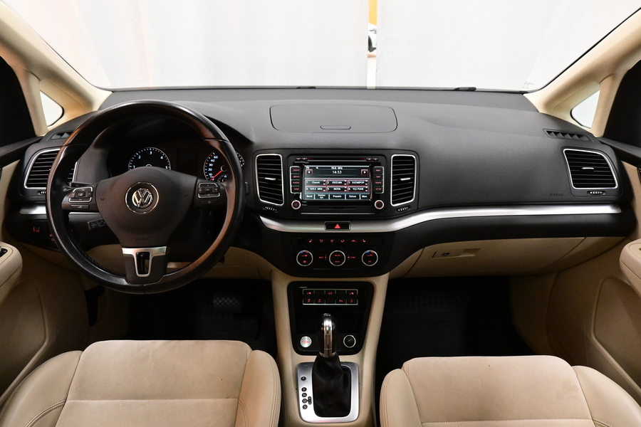 Volkswagen Sharan vaihtoauto