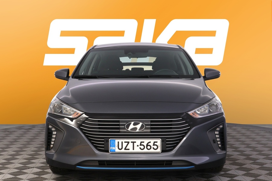 Hyundai IONIQ hybrid vaihtoauto