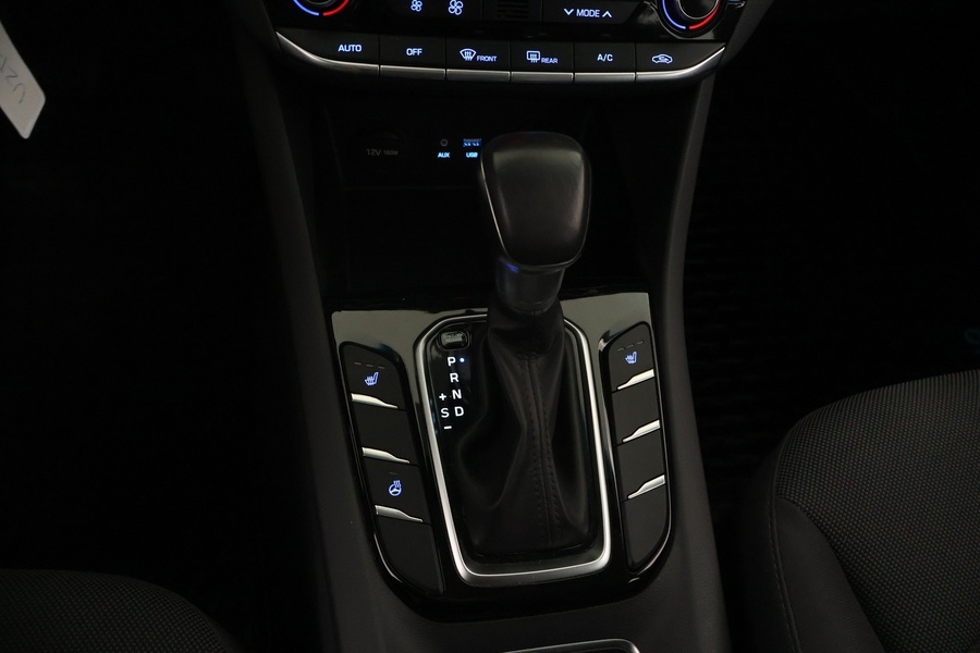 Hyundai IONIQ hybrid vaihtoauto