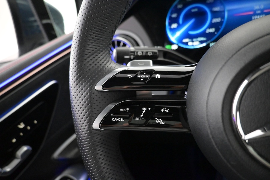 Mercedes-Benz EQE vaihtoauto