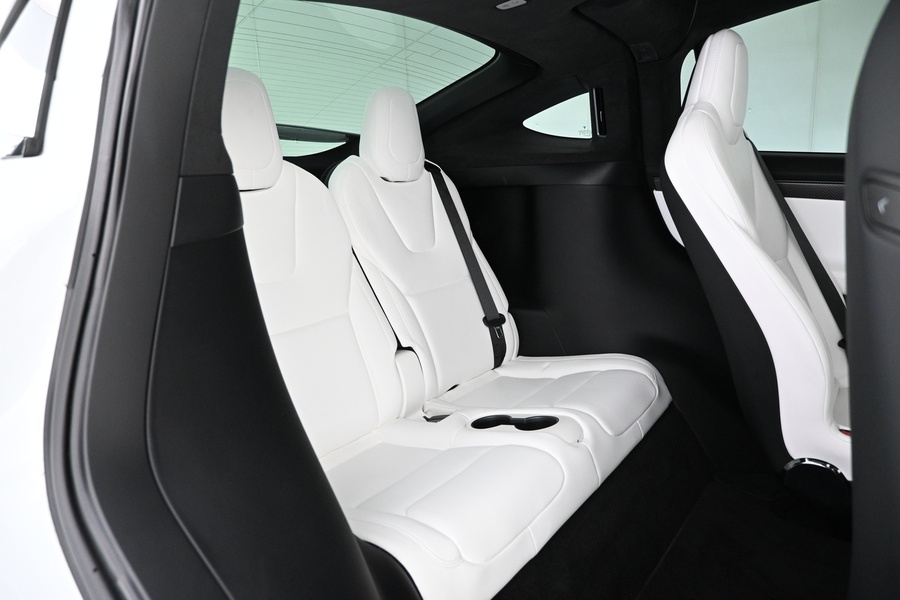 Tesla Model X vaihtoauto