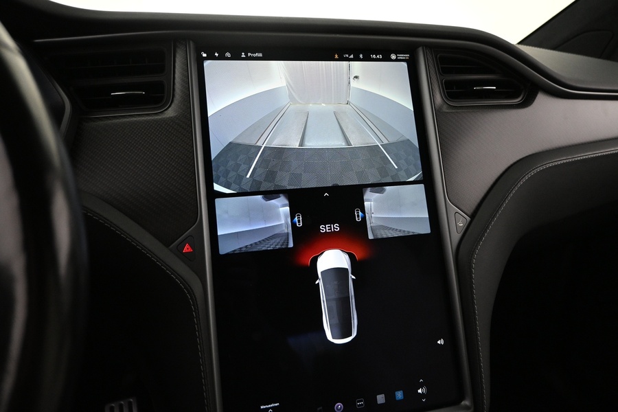 Tesla Model X vaihtoauto