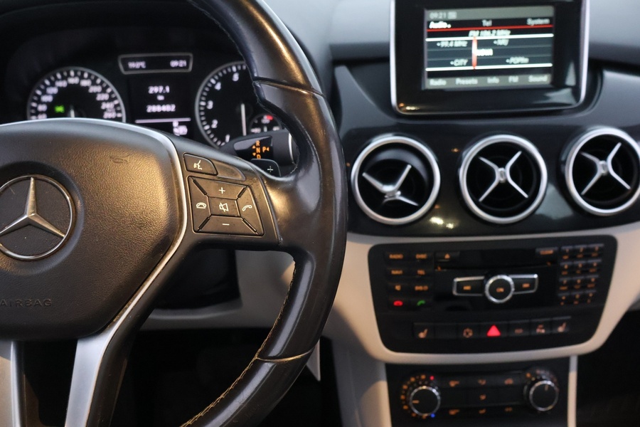 Mercedes-Benz B vaihtoauto