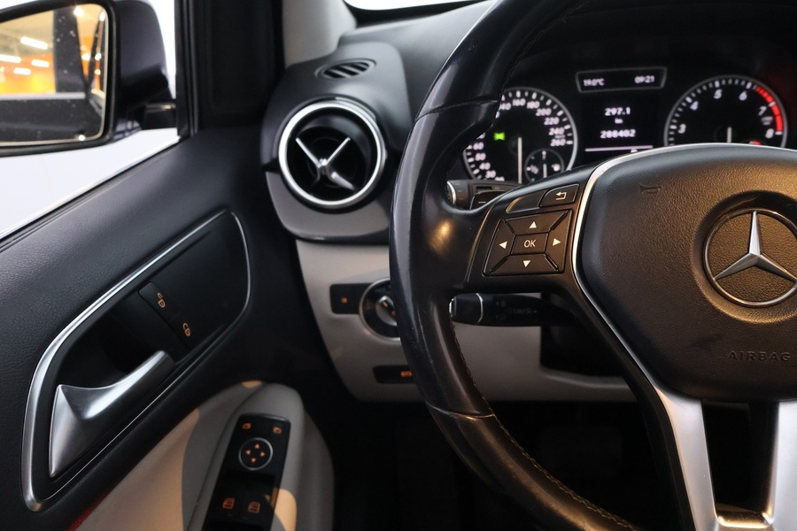 Mercedes-Benz B vaihtoauto