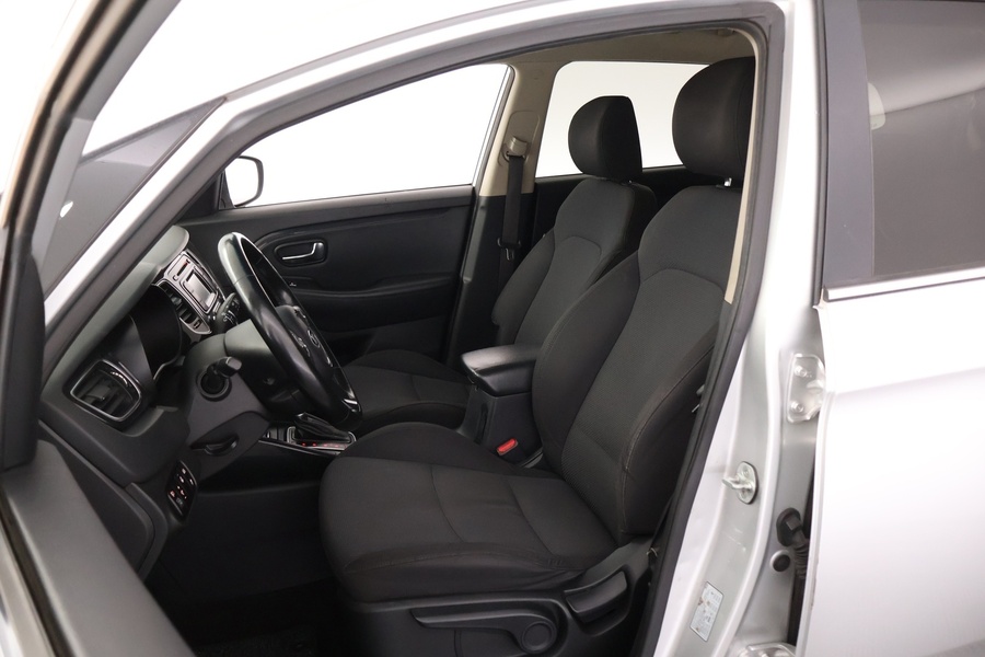 Kia Carens vaihtoauto