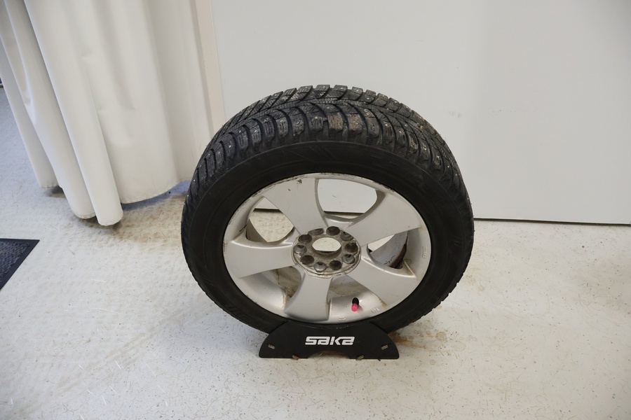 Kia Carens vaihtoauto