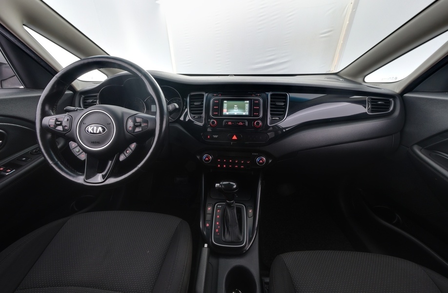 Kia Carens vaihtoauto
