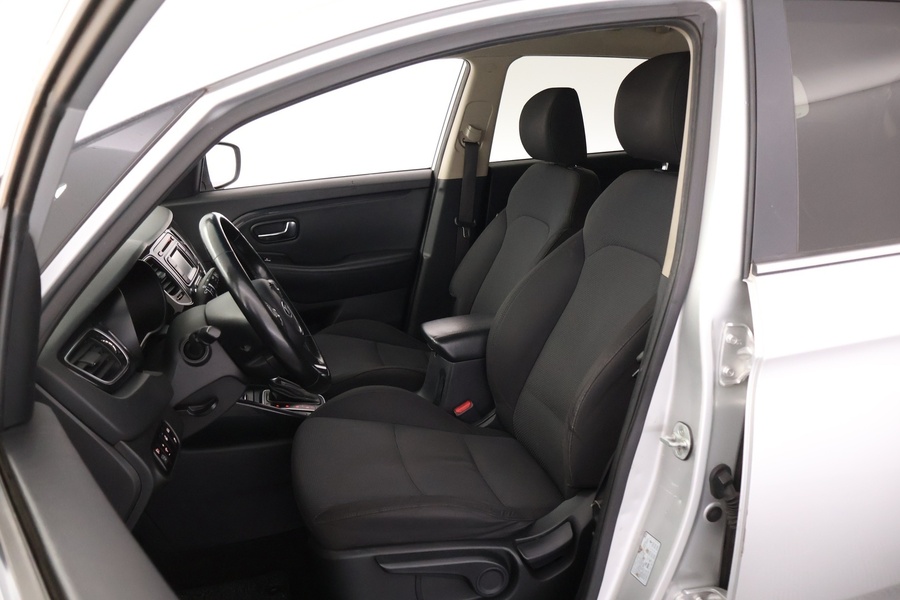 Kia Carens vaihtoauto
