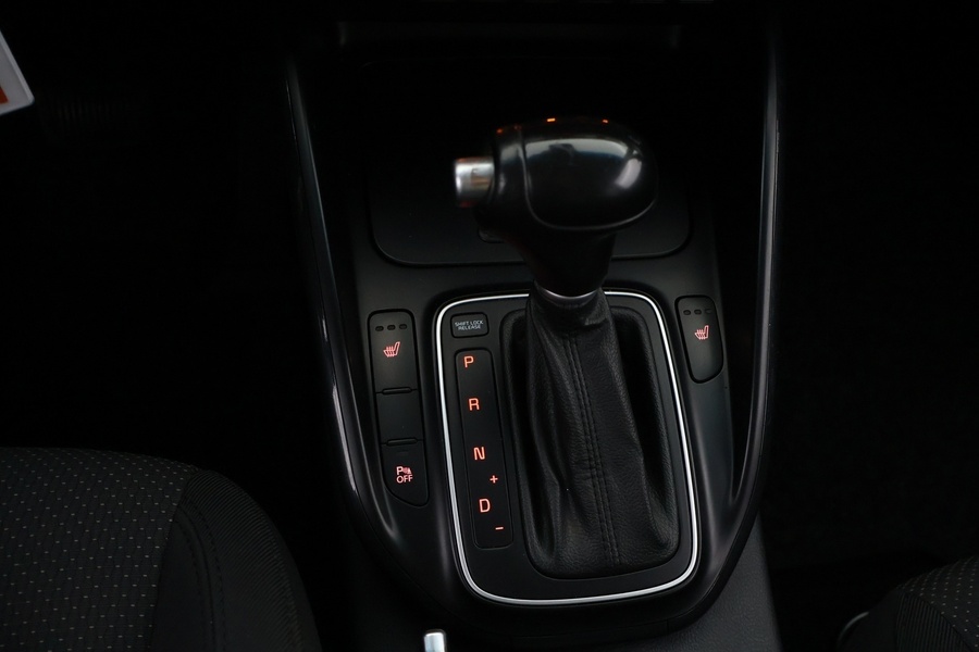 Kia Carens vaihtoauto