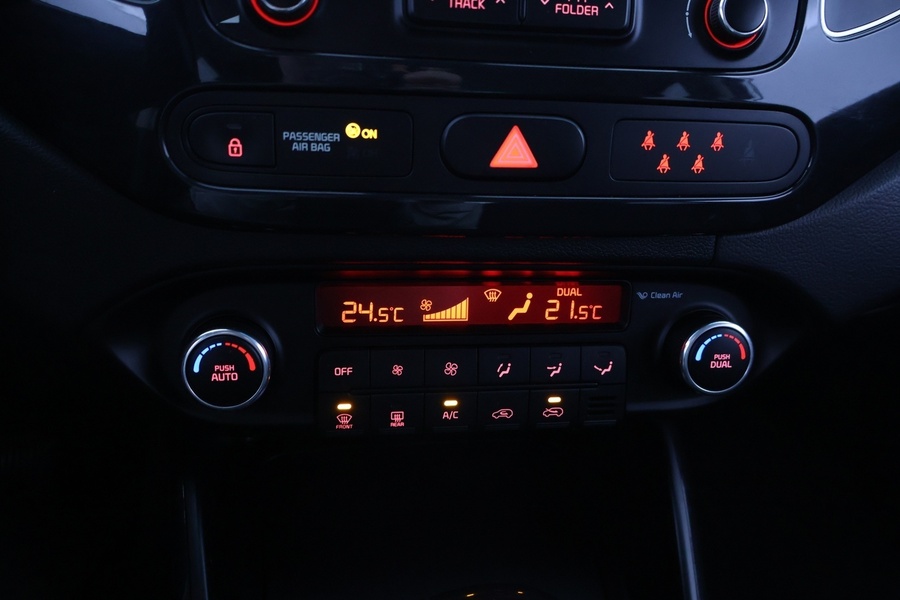 Kia Carens vaihtoauto