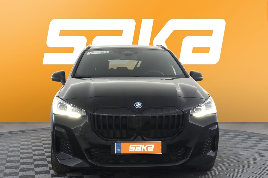 BMW 225 vaihtoauto