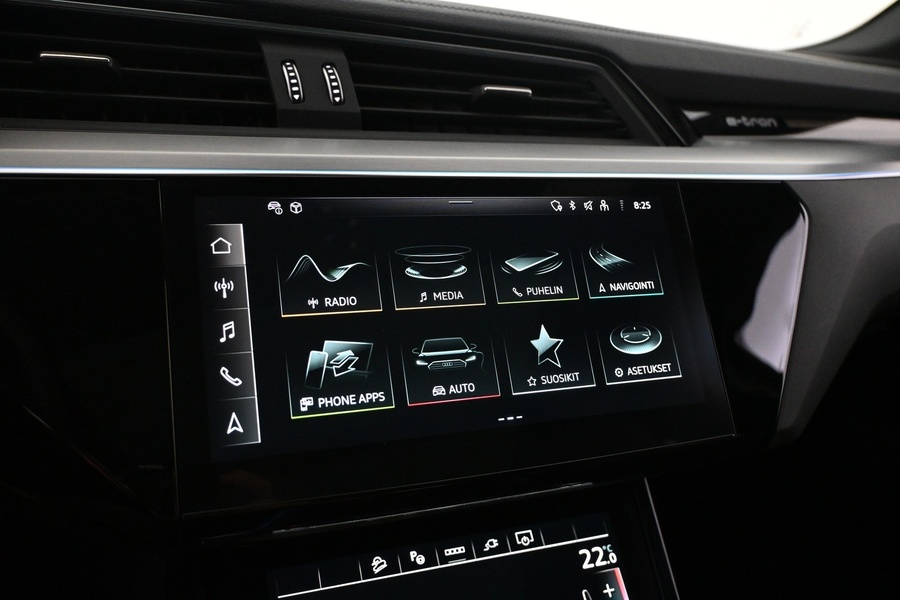 Audi Q8 e-tron vaihtoauto