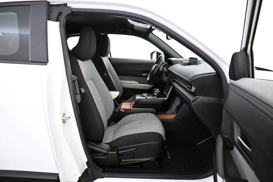 Mazda MX-30 vaihtoauto