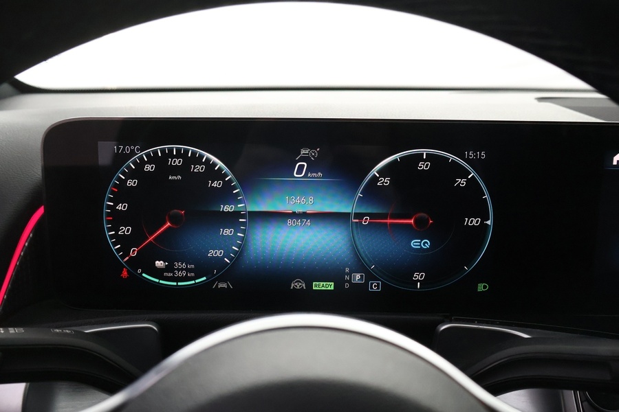 Mercedes-Benz EQB vaihtoauto