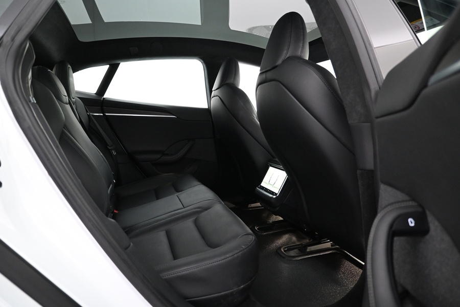 Tesla Model S vaihtoauto