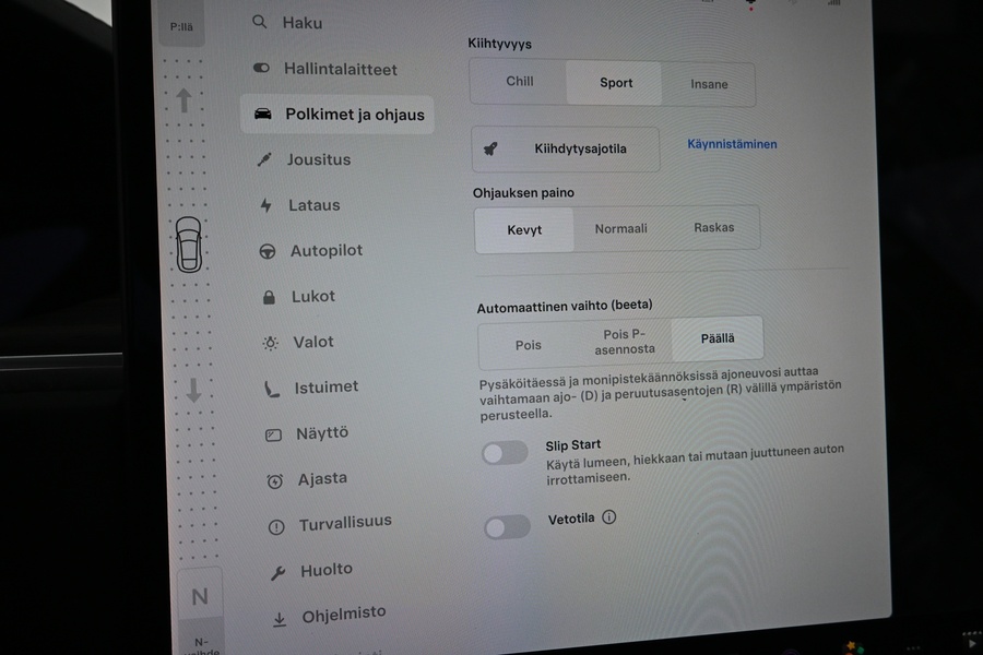 Tesla Model S vaihtoauto