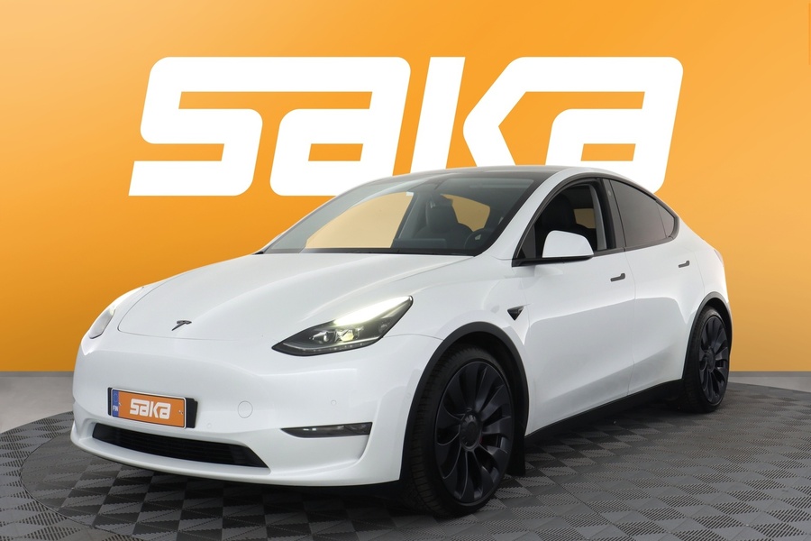 Tesla Model Y vaihtoauto