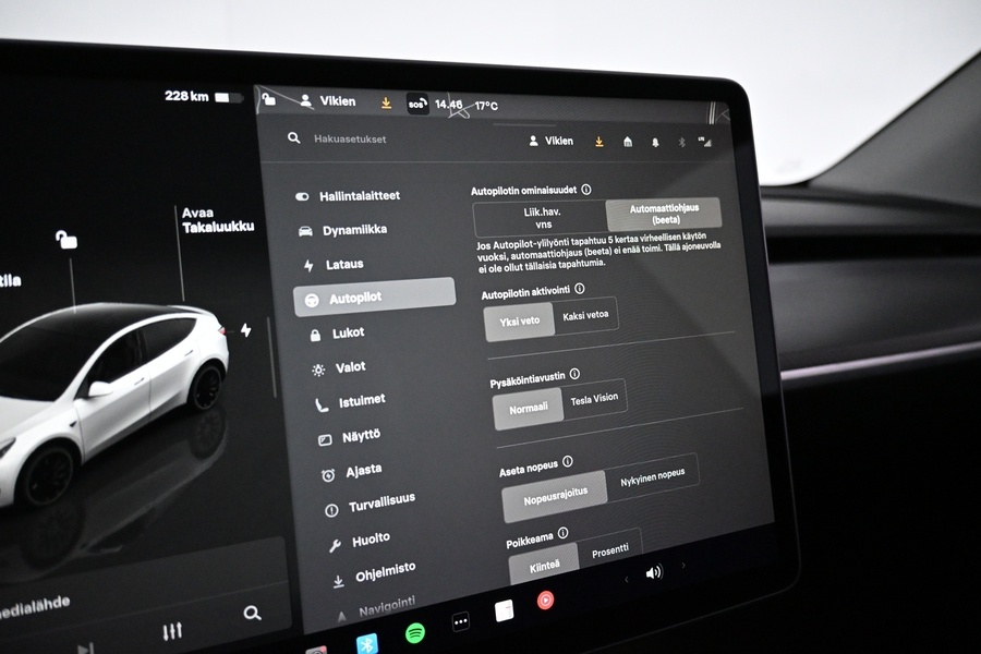 Tesla Model Y vaihtoauto