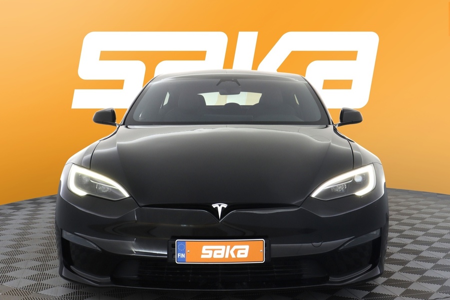 Tesla Model S vaihtoauto