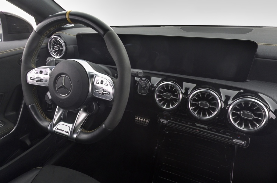 Mercedes-Benz CLA vaihtoauto