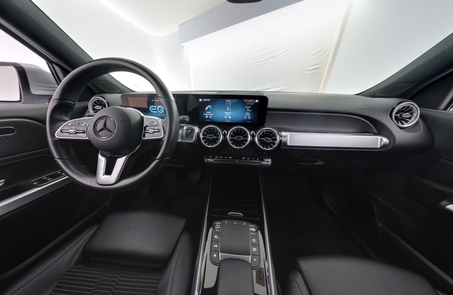 Mercedes-Benz EQB vaihtoauto