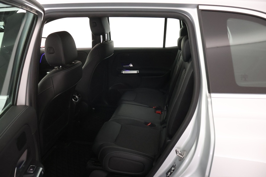 Mercedes-Benz EQB vaihtoauto