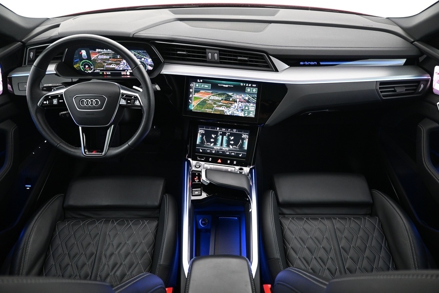 Audi e-tron vaihtoauto