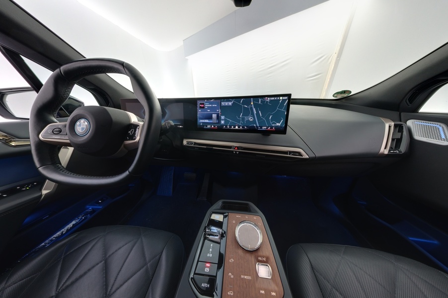 BMW iX M60 vaihtoauto