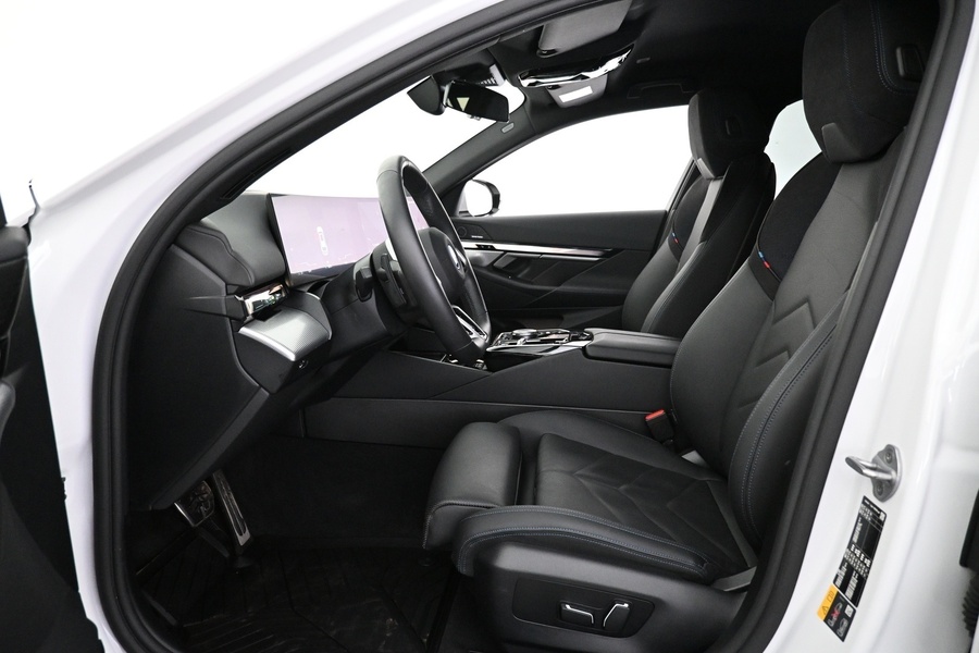 BMW i5 vaihtoauto