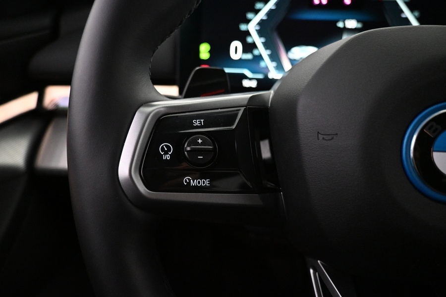 BMW i5 vaihtoauto